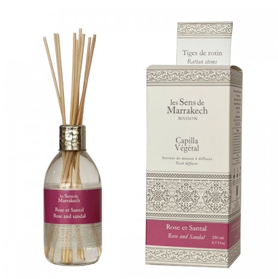 Rose and sandalwood capilla